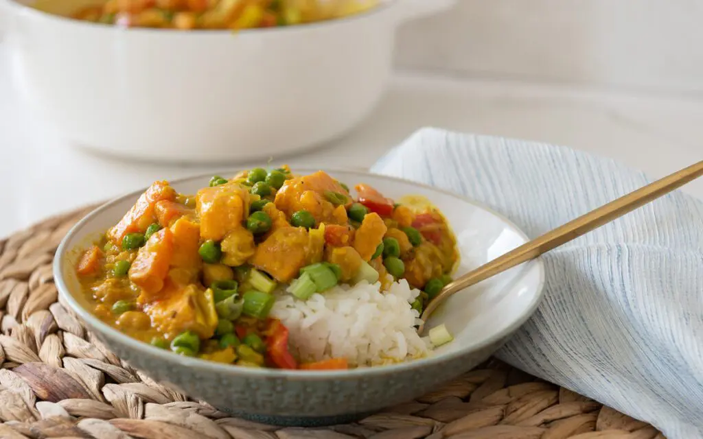 Large Bowl of Vegan Curry