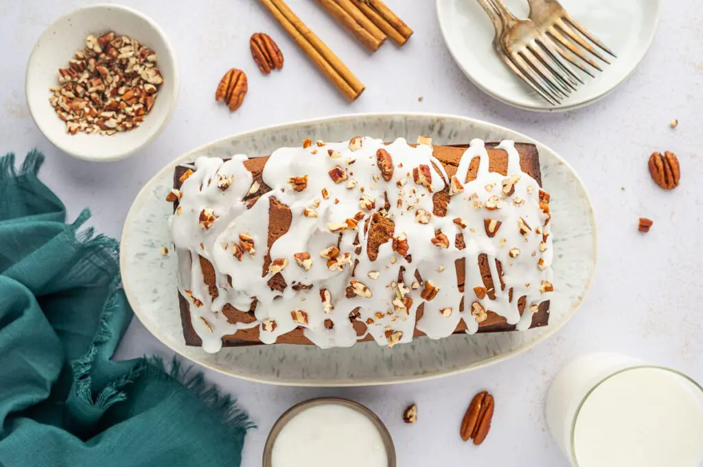 Easy-Gingerbread-with Milk and Cinnamon Sticks