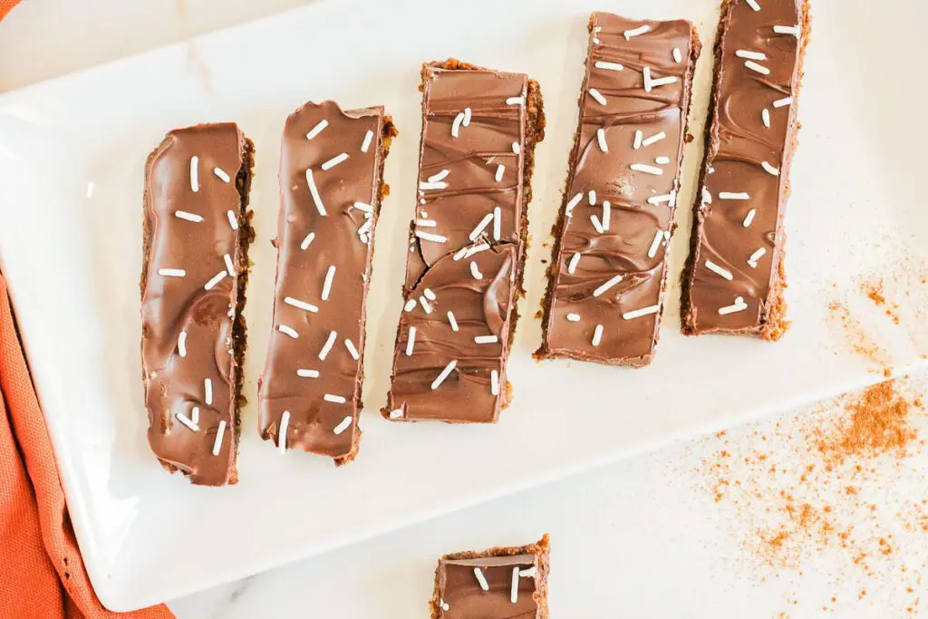 Peanut Butter Chocolate Protein Bars
