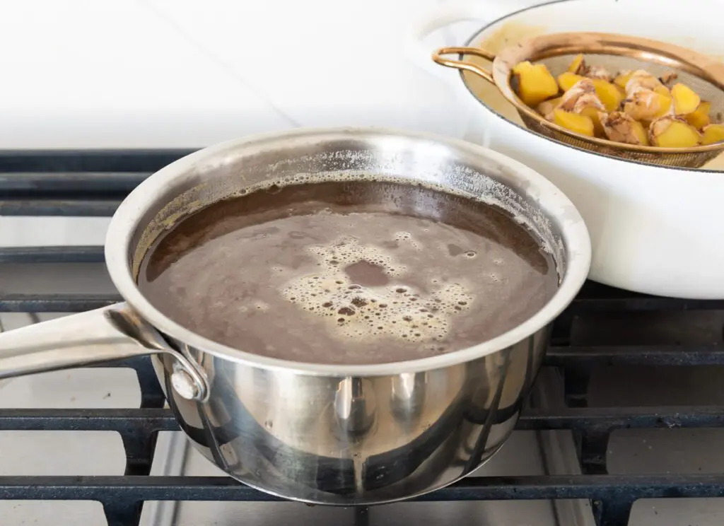 Straining Ginger