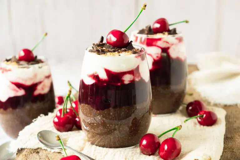 Cherry Chocolate Chia Pudding