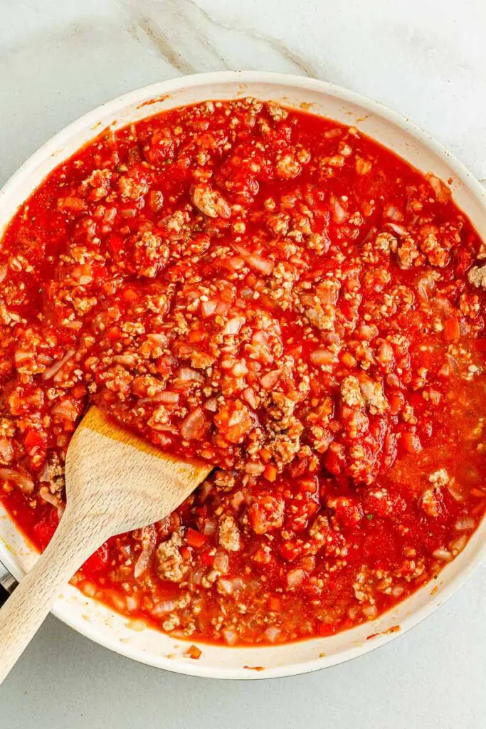 Cook Meat Sauce for 20 Minutes