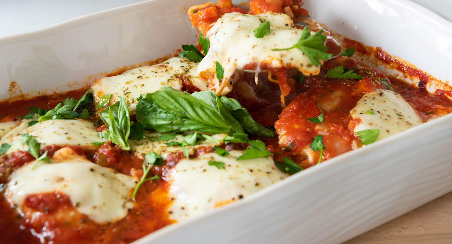 Mediterranean Mozzarella Chicken Breast Recipe - Low-Carb! - Delectable ...
